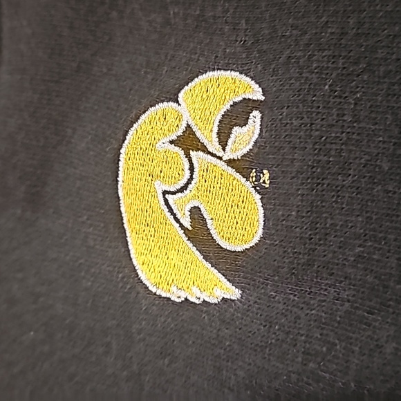 Sz 3 Rabbit Skins black & gold Iowa Hawkeyes sweatshirt - Picture 2 of 5